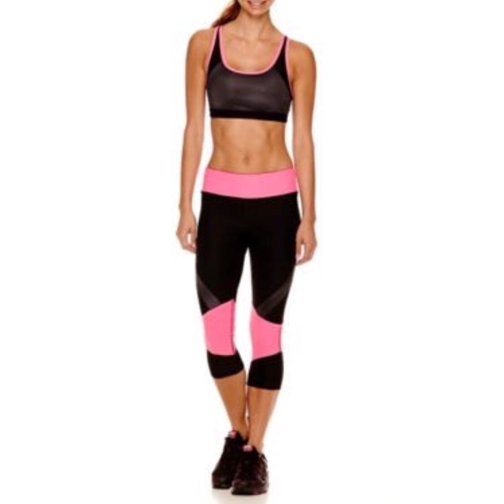 ✨Xersion Print-Inset Capris✨